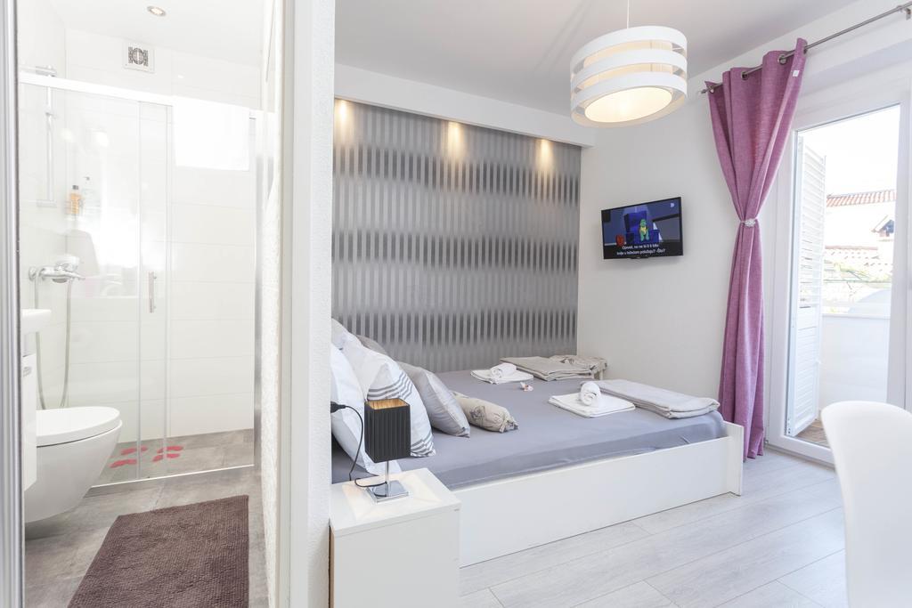 Apartmani Marina Makarska Zewnętrze zdjęcie