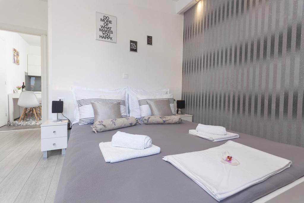 Apartmani Marina Makarska Zewnętrze zdjęcie